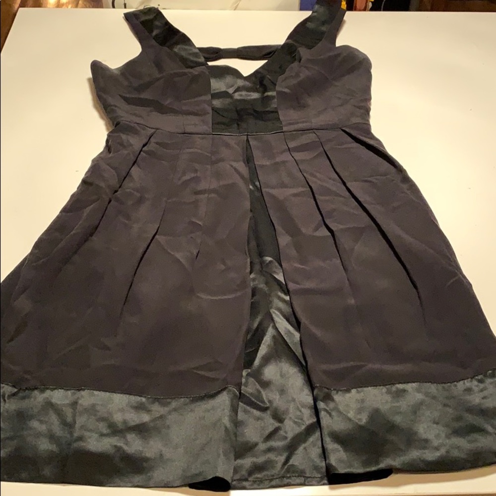 silk walter dress with back bow detail